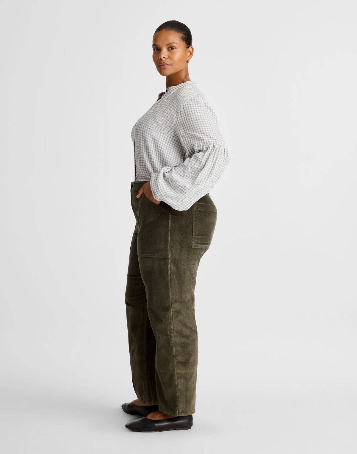 MIDNIGHT OLIVE