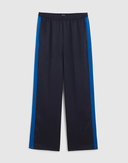 CLASSIC NAVY