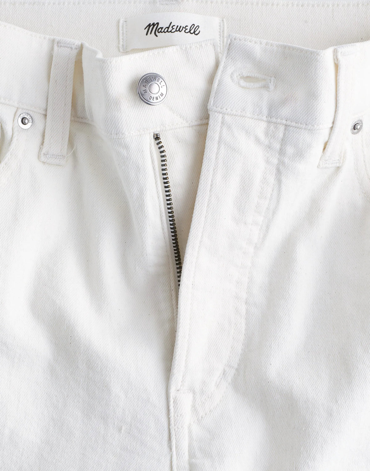 TILE WHITE