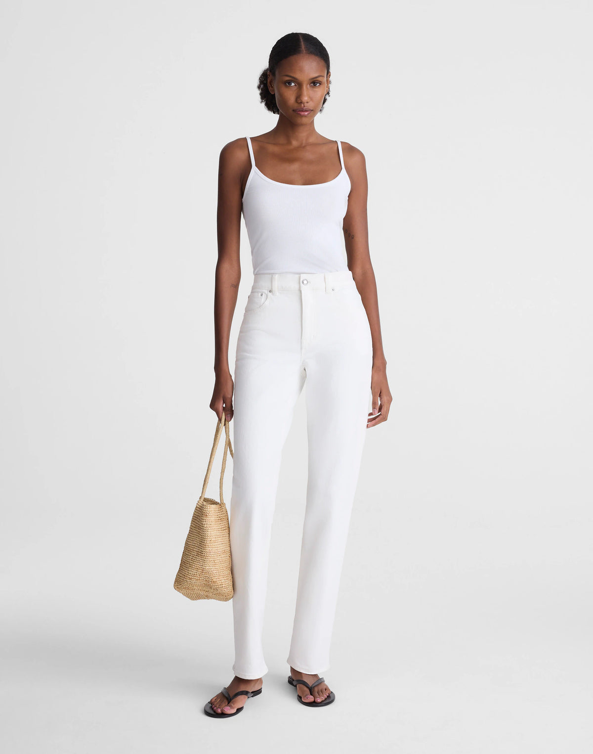 TILE WHITE