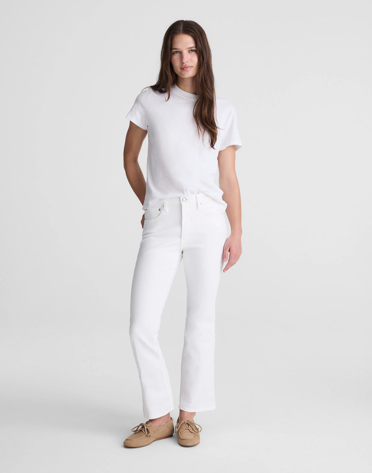 TILE WHITE