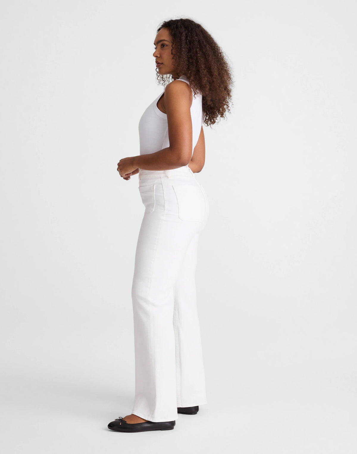 TILE WHITE