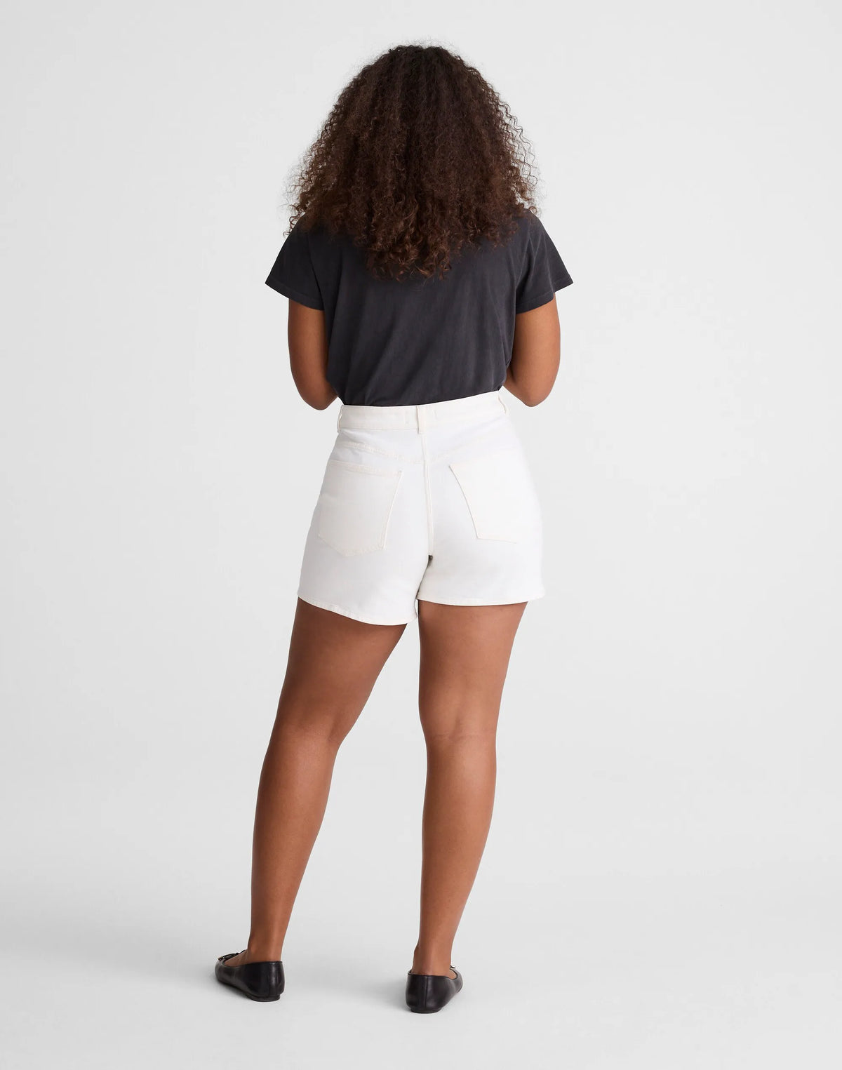 TILE WHITE