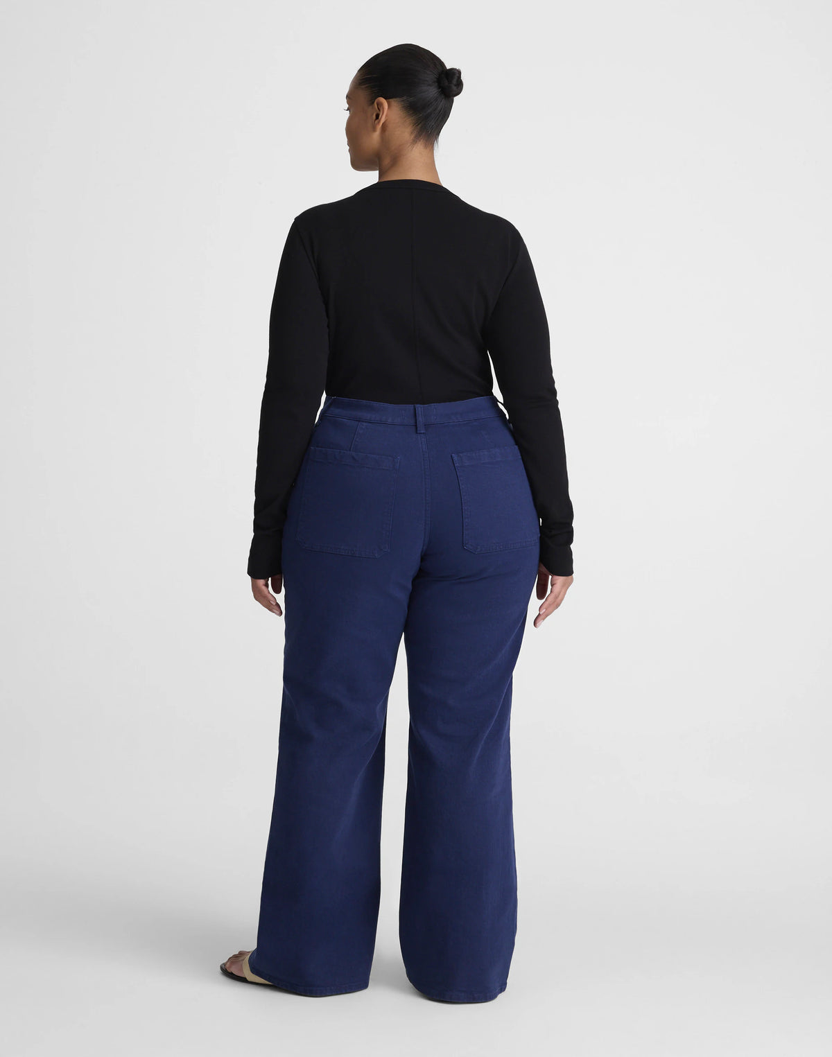 CLASSIC INDIGO