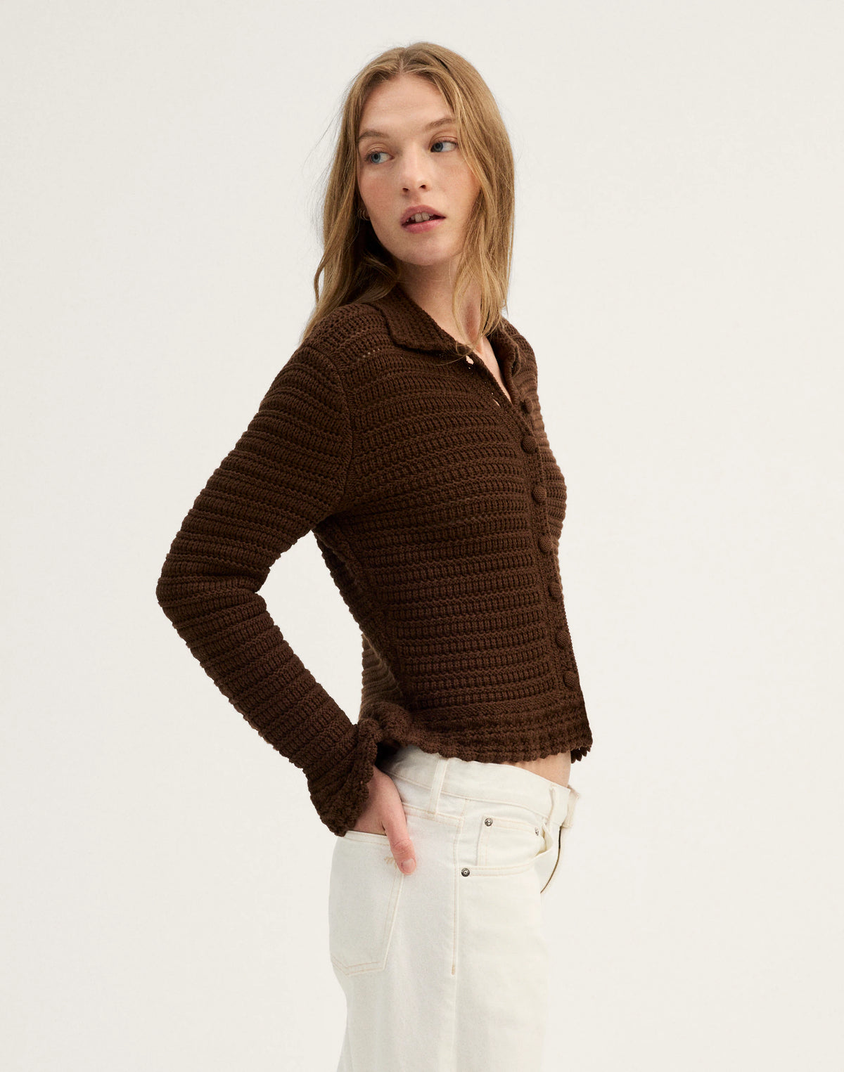 DARK CHESTNUT