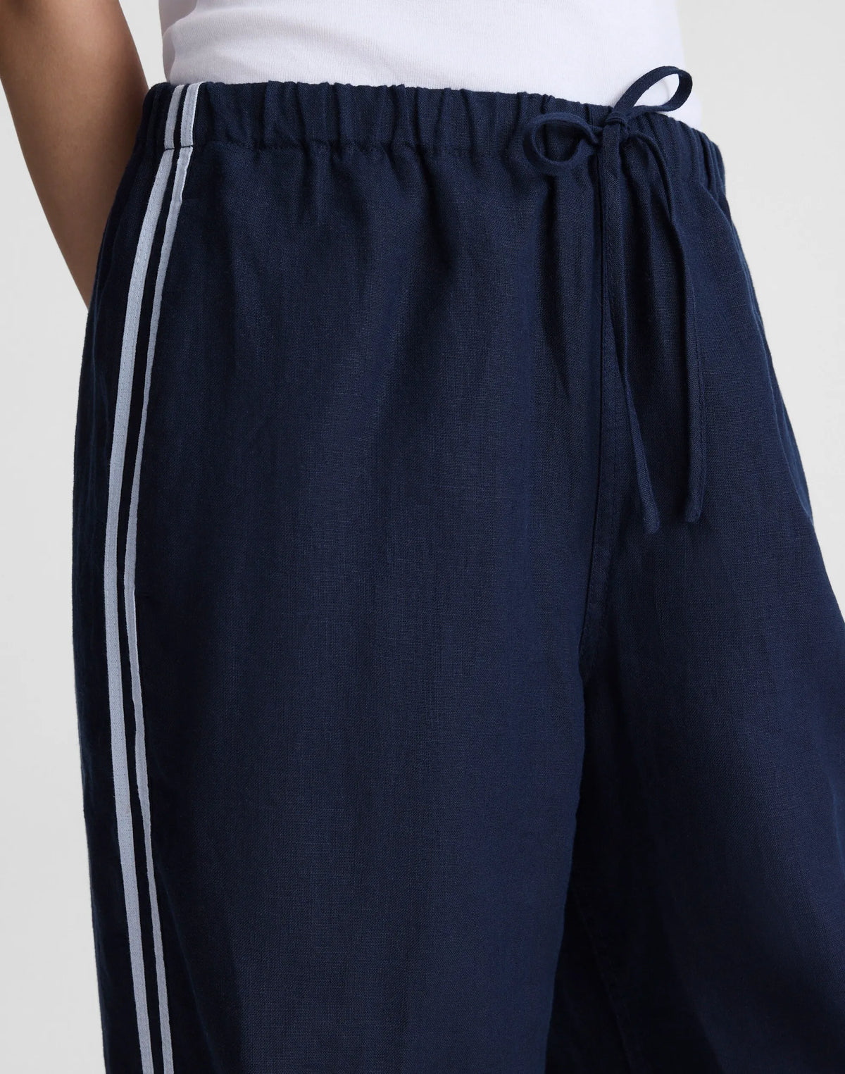 CLASSIC NAVY