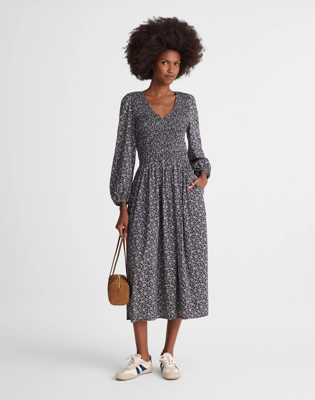 CLASSIC NAVY