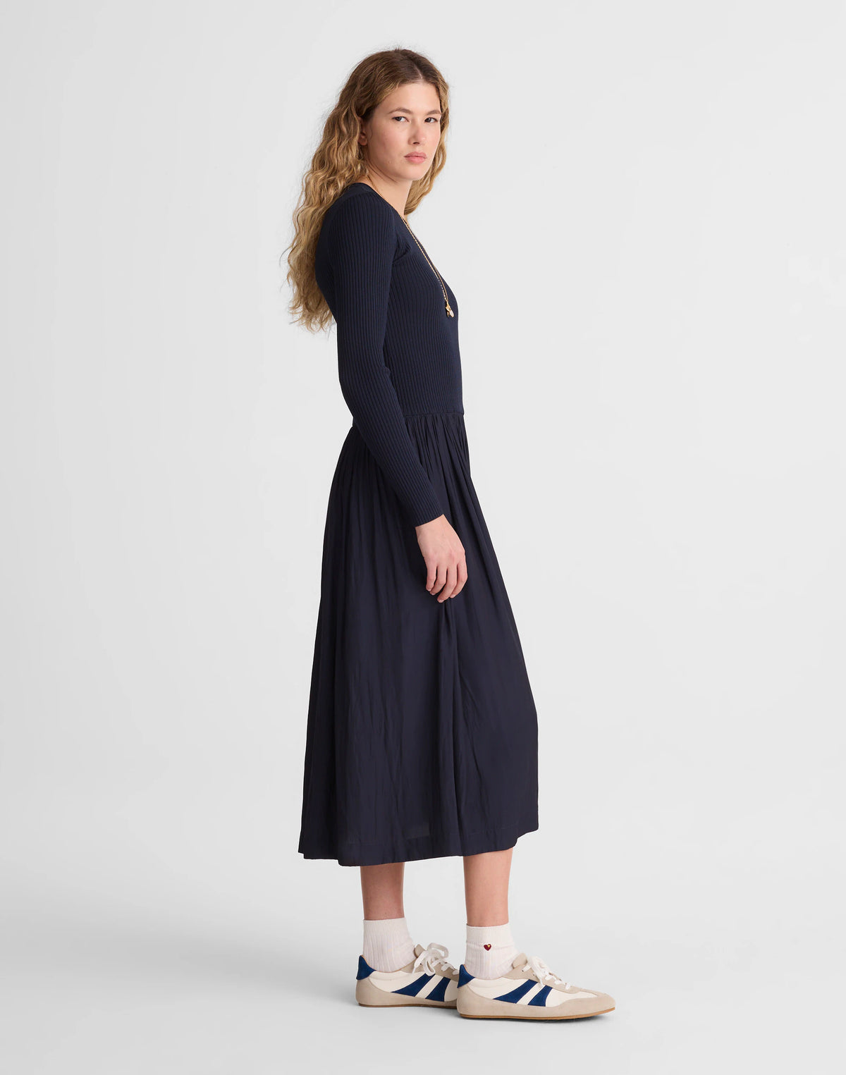 CLASSIC NAVY
