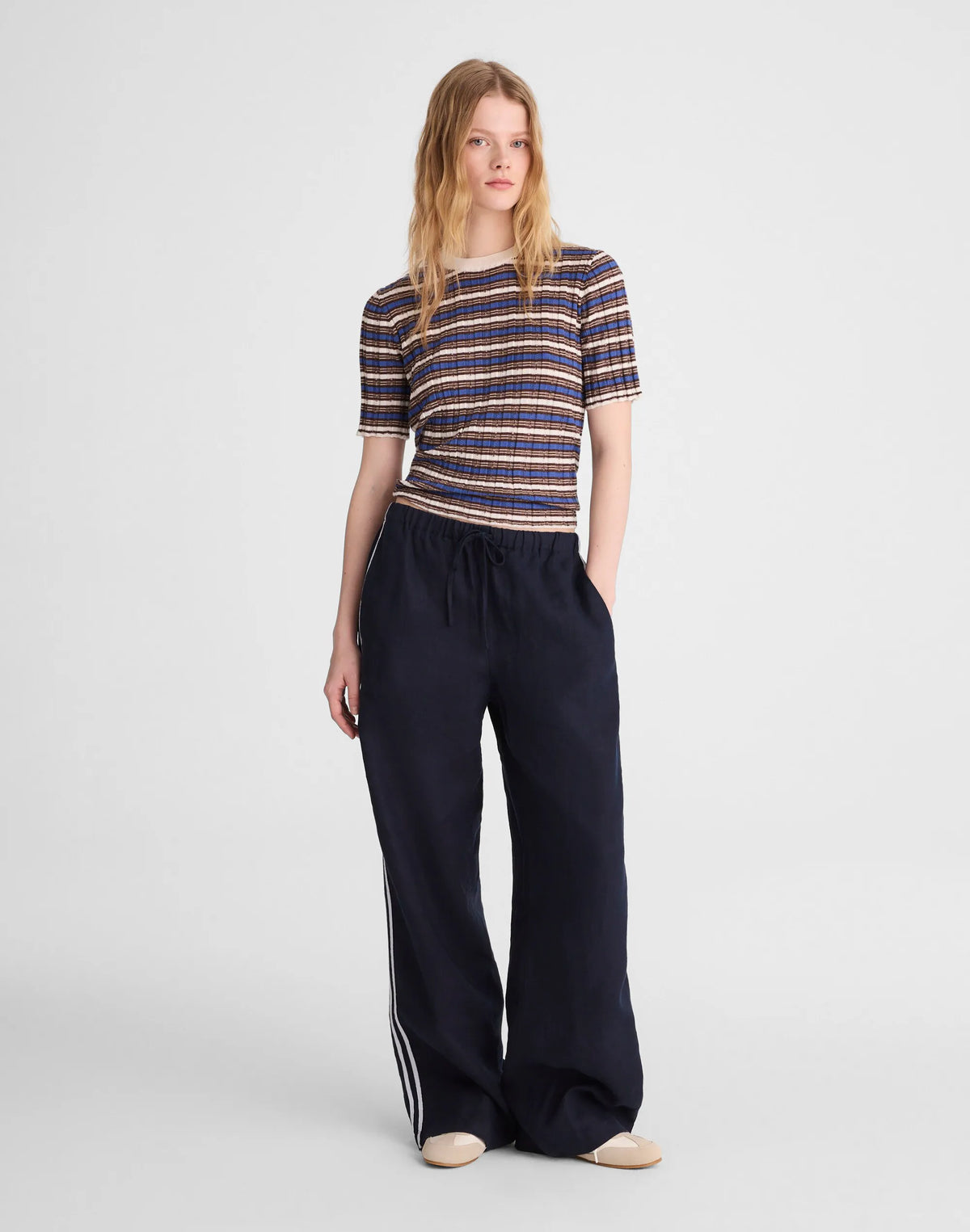 IVORY AND BLUE MULTI STRIPE