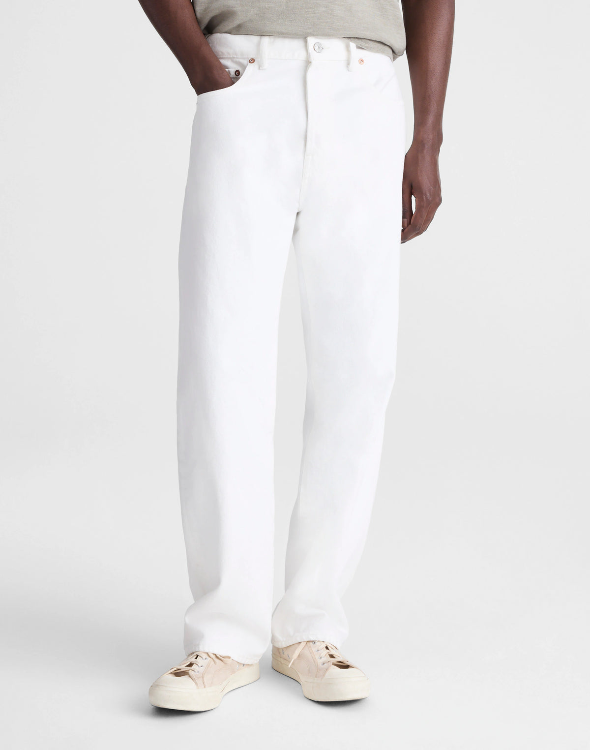 SOFT WHITE