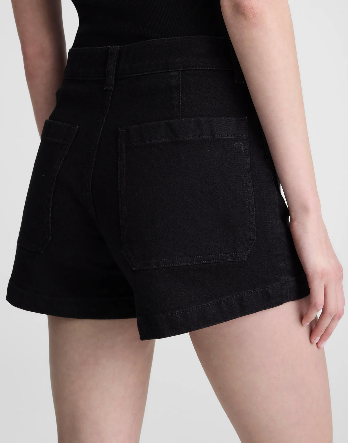 BLACK RINSE WASH