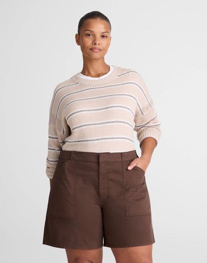 DARK BROWN