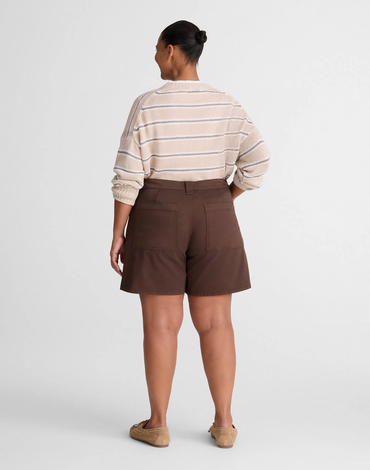 DARK BROWN