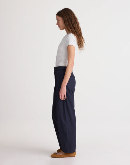 CLASSIC NAVY