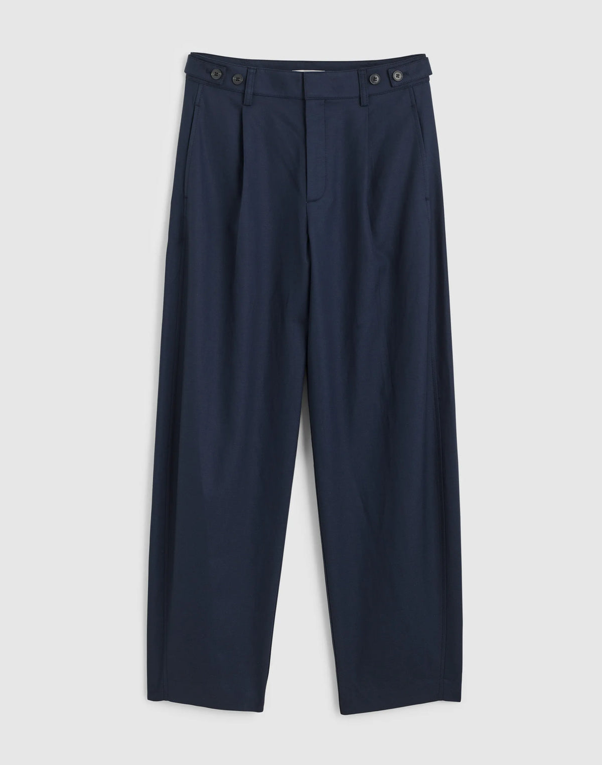CLASSIC NAVY