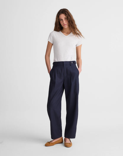 CLASSIC NAVY