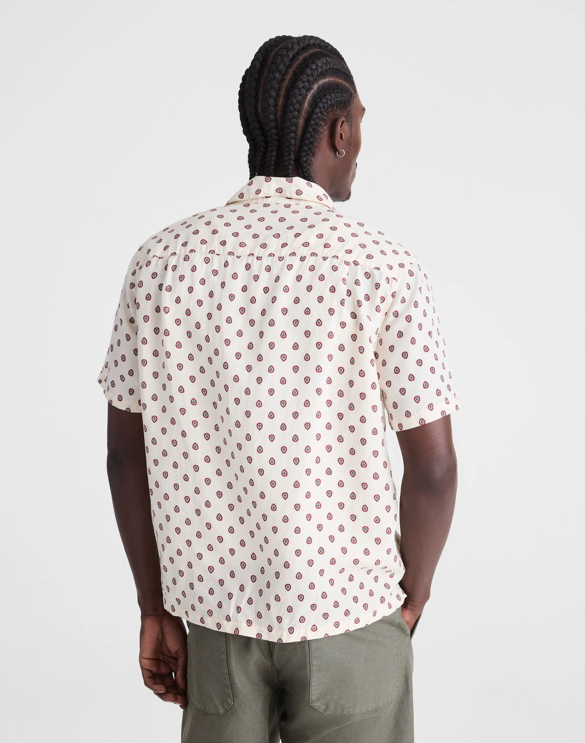 VINTAGE IVORY