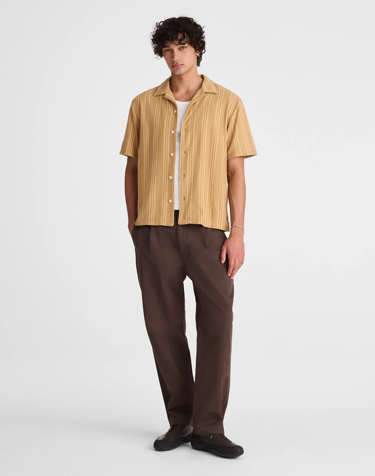 GOLDEN KHAKI