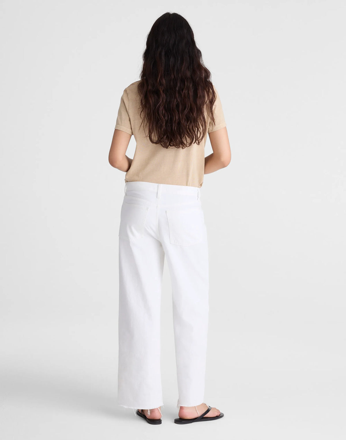 TILE WHITE