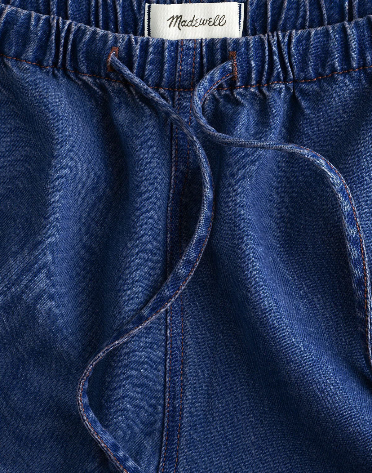 NOSTALGIC BLUE