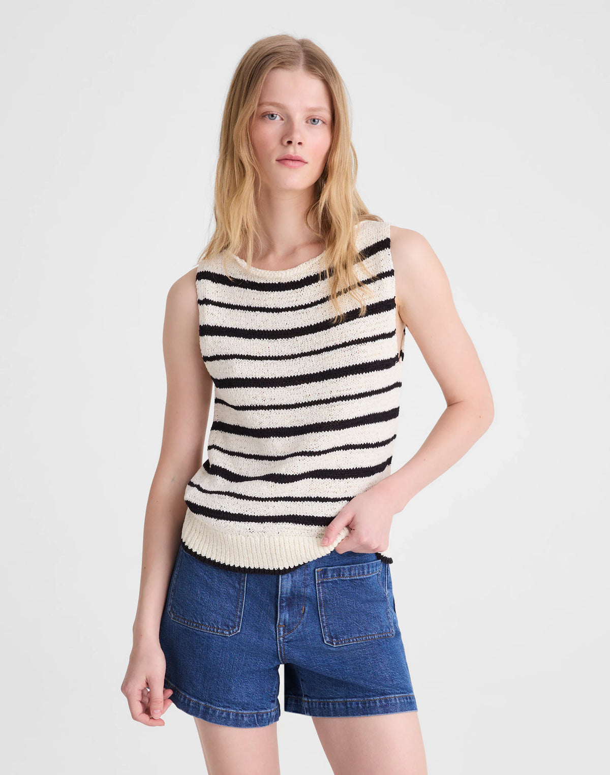 IVORY AND BLACK STRIPE