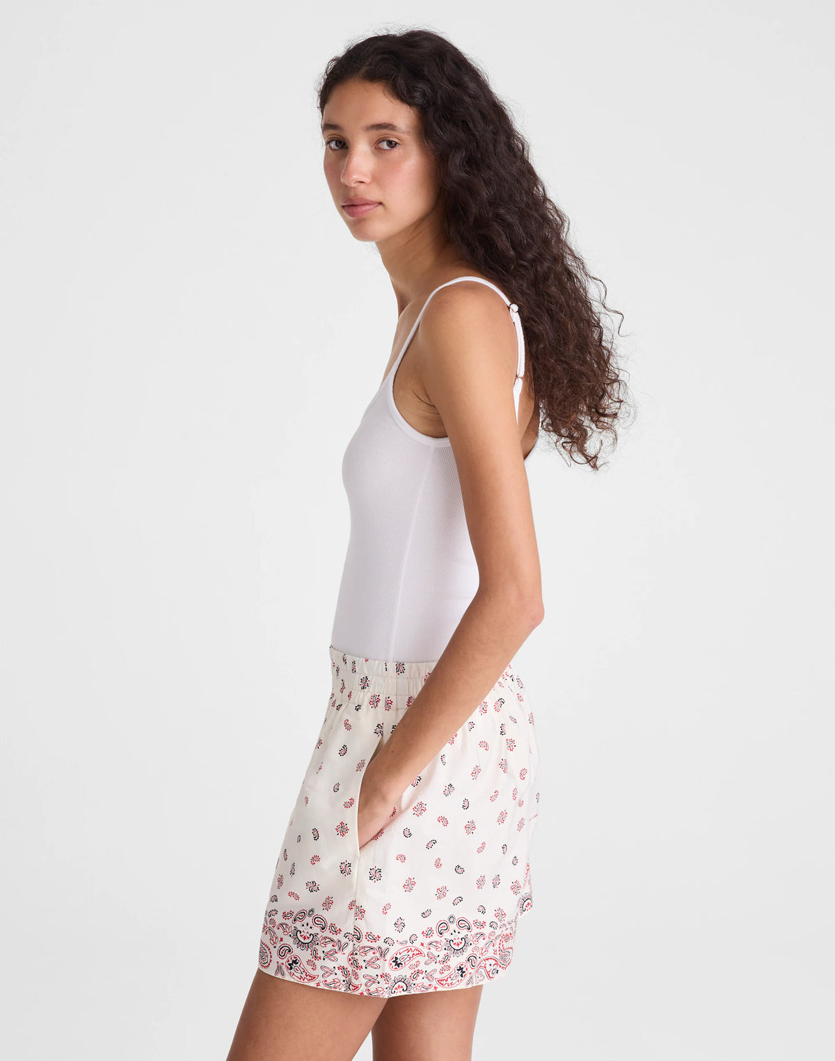 VINTAGE IVORY