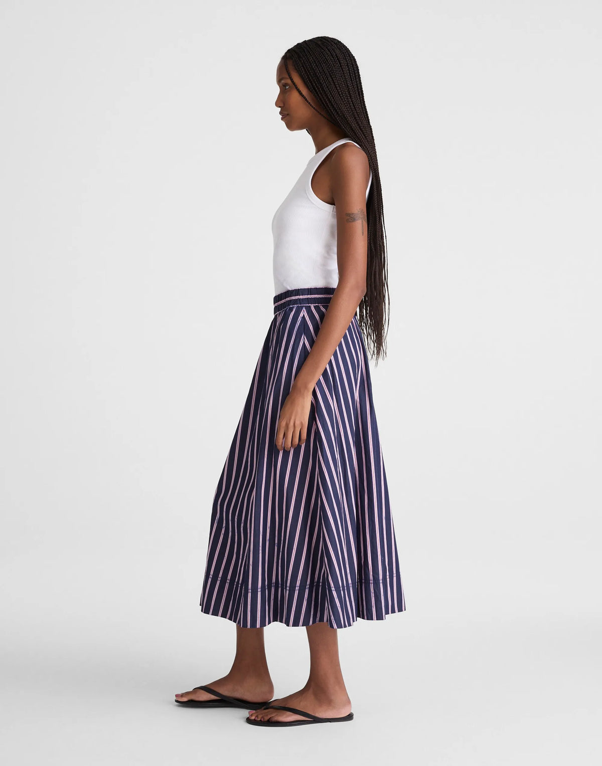CLASSIC INDIGO