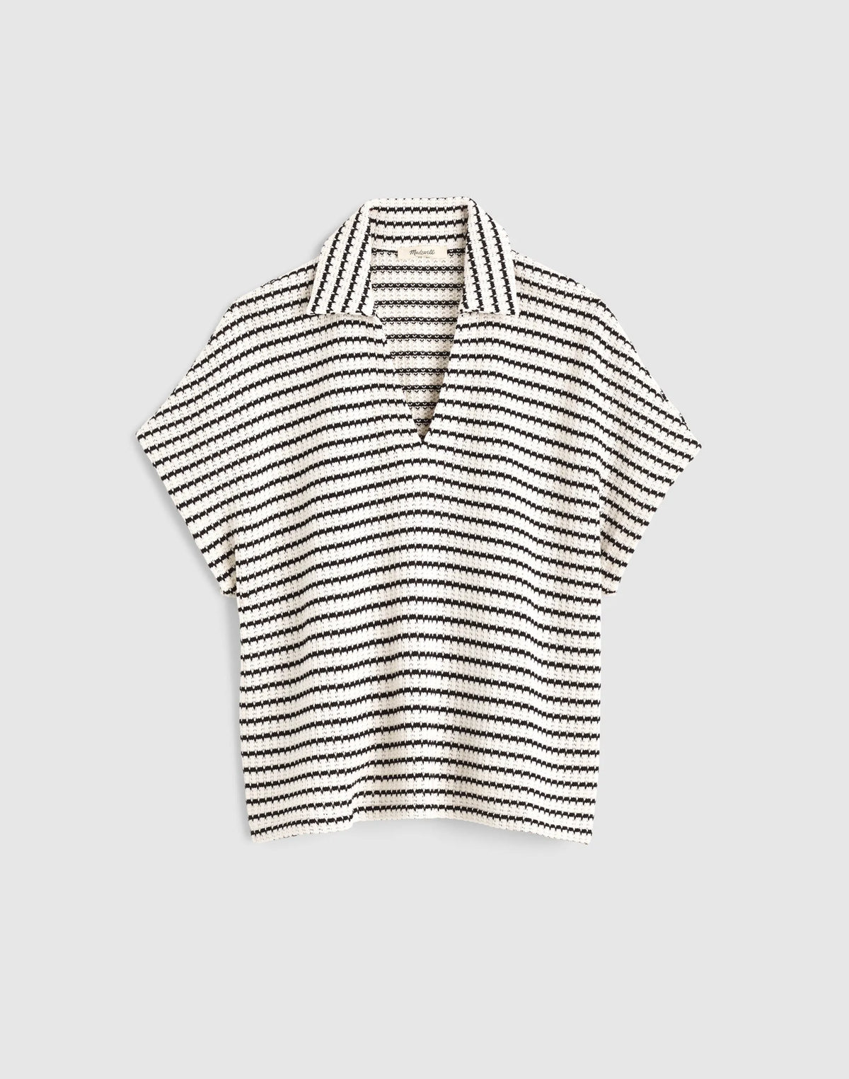 IVORY AND BLACK TUCK STITCH