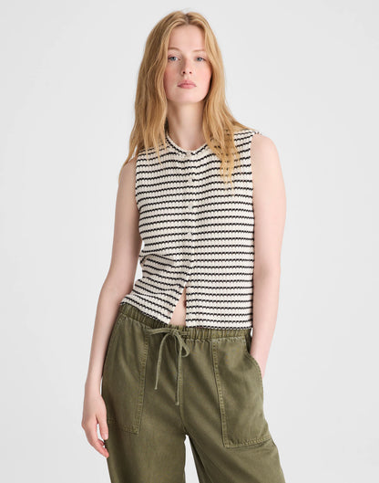 IVORY AND BLACK TUCK STITCH