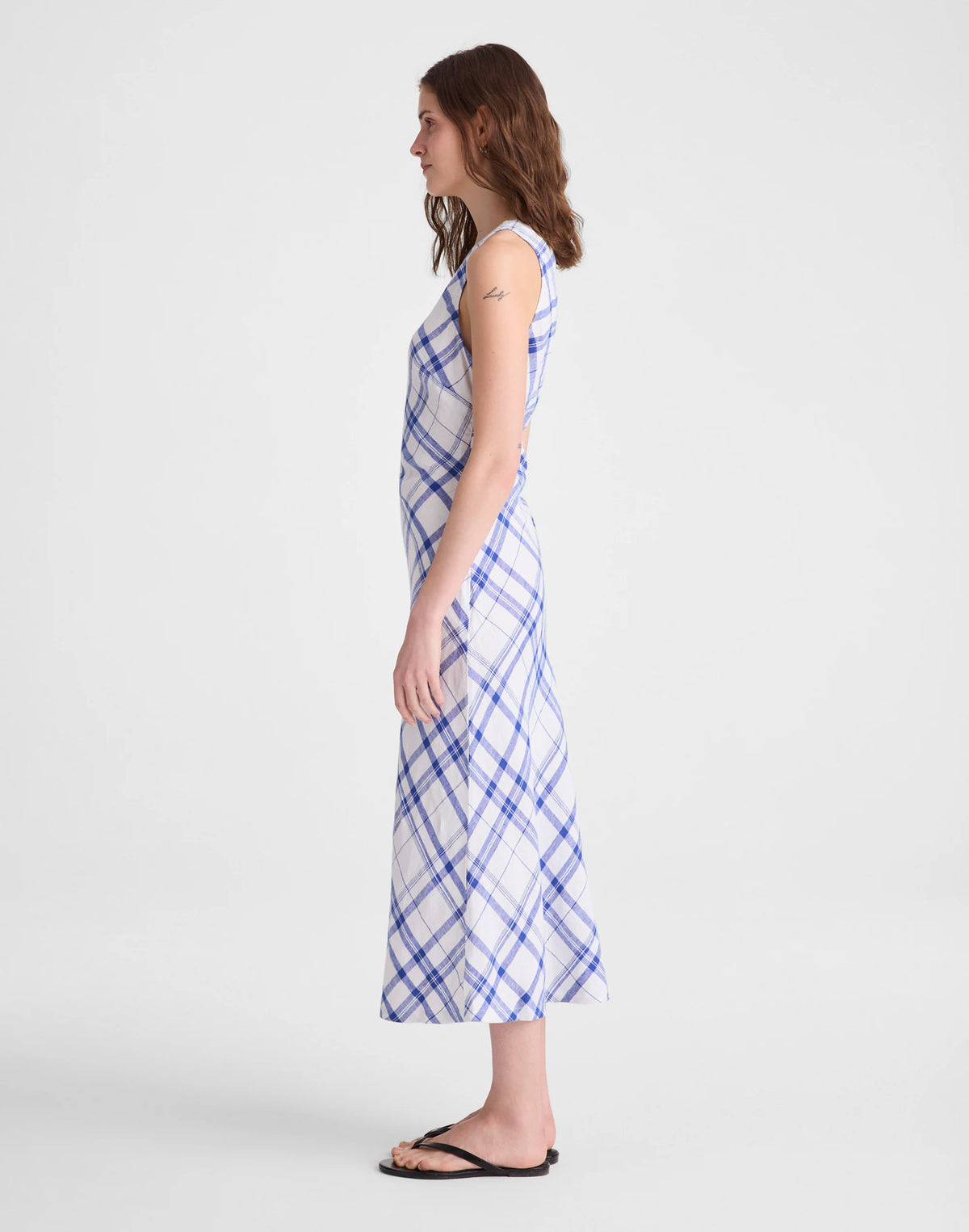 OVERSIZED BLUE WHITE PLAID