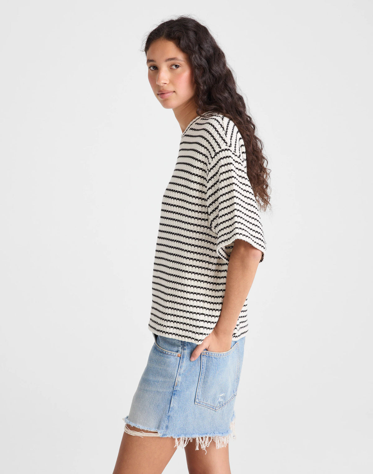 IVORY AND BLACK TUCK STITCH
