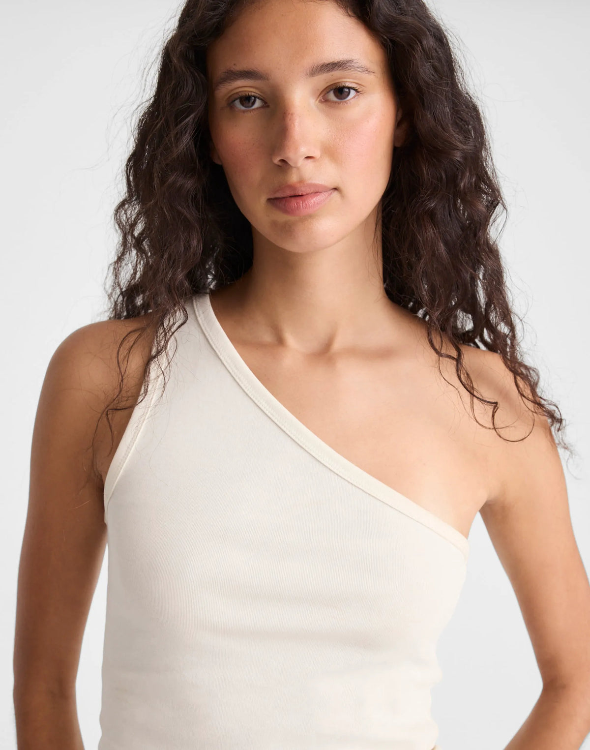 VINTAGE IVORY