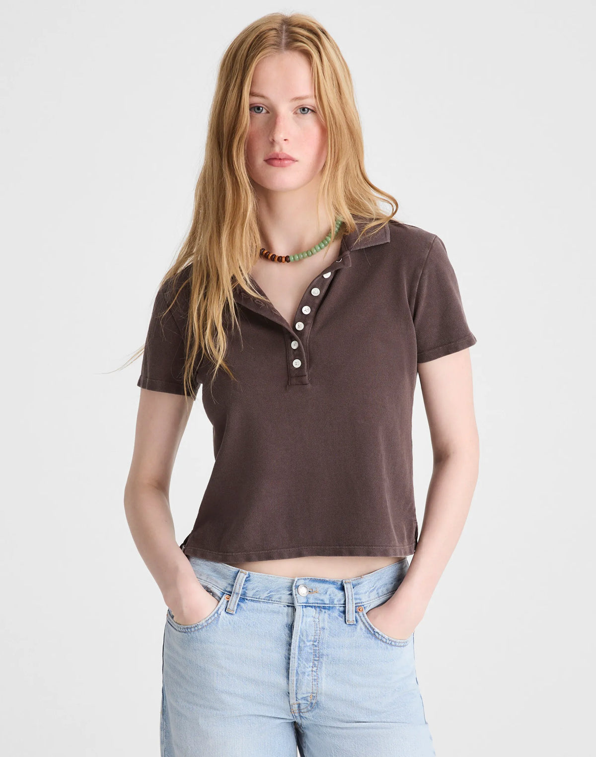 DARK BROWN