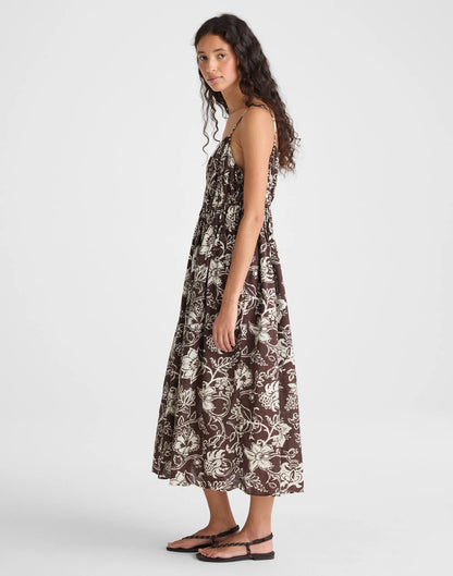 DARK BROWN