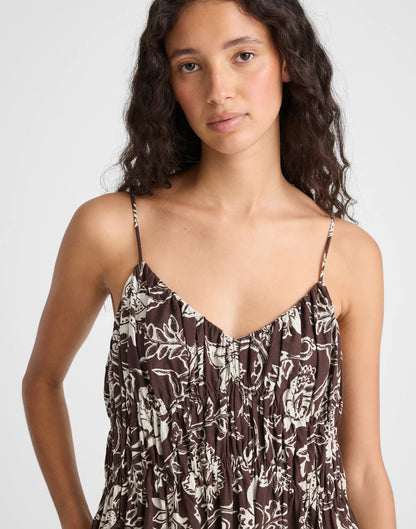 DARK BROWN