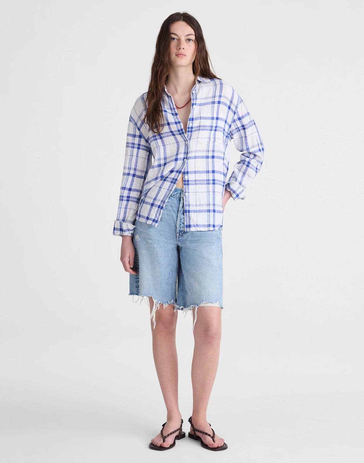 OVERSIZED BLUE WHITE PLAID