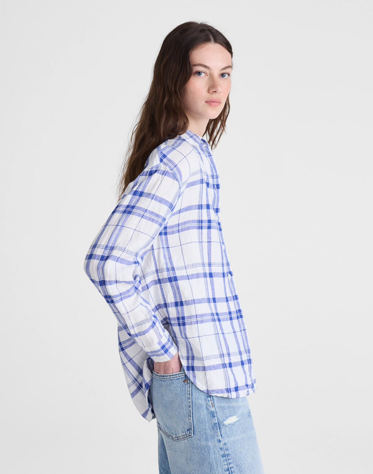 OVERSIZED BLUE WHITE PLAID