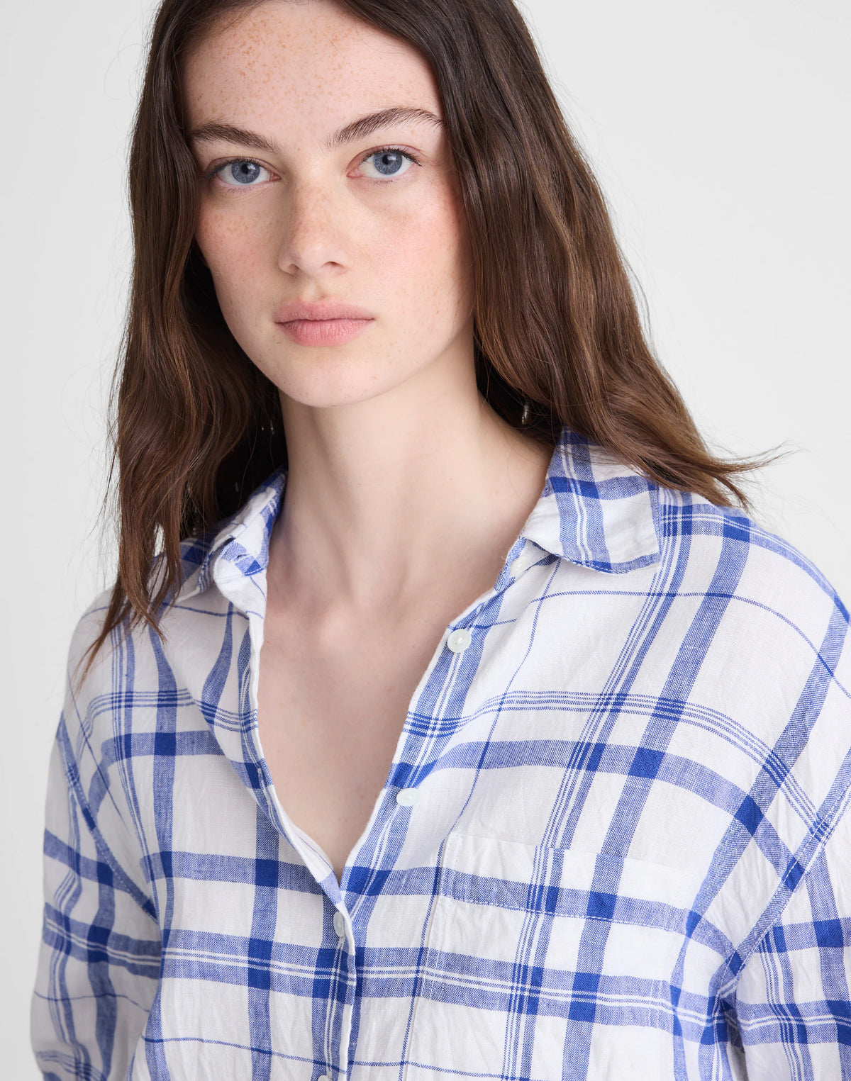 OVERSIZED BLUE WHITE PLAID