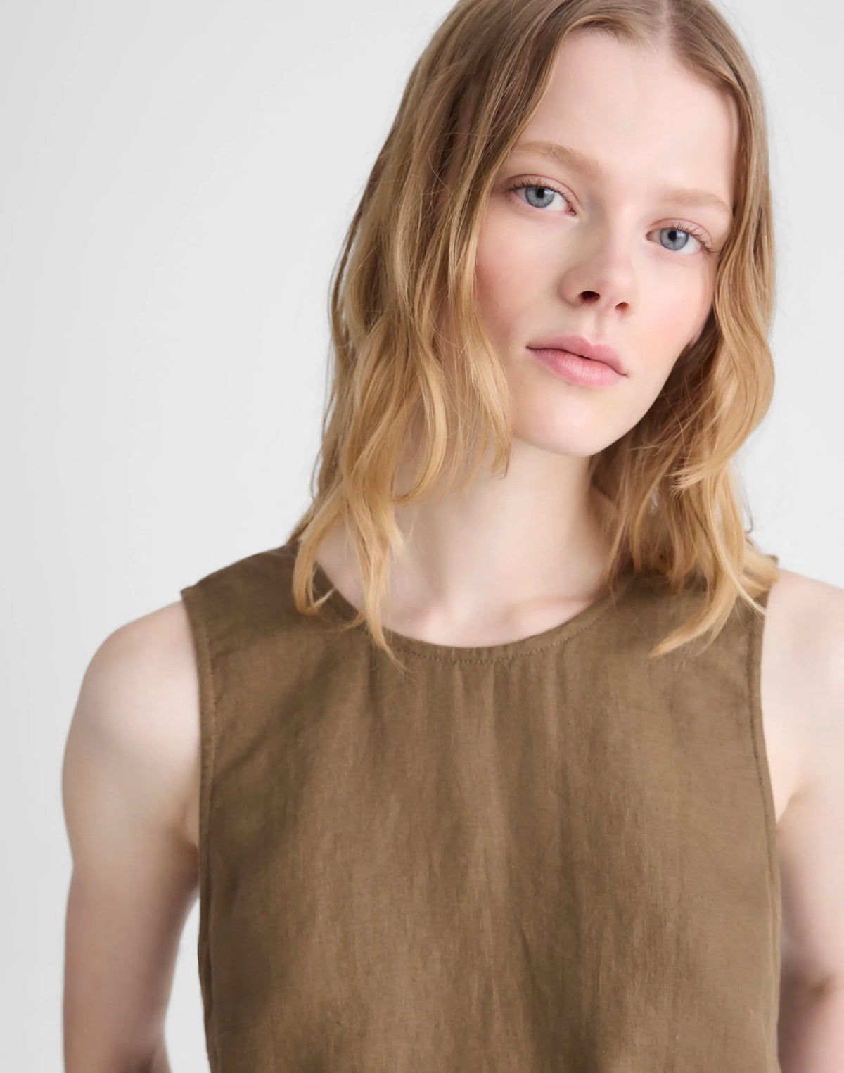 SAFARI KHAKI