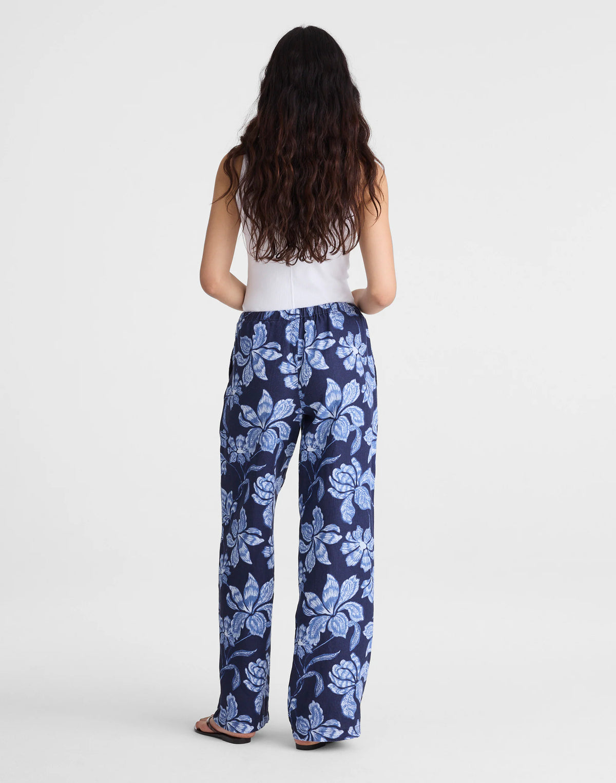 CLASSIC INDIGO