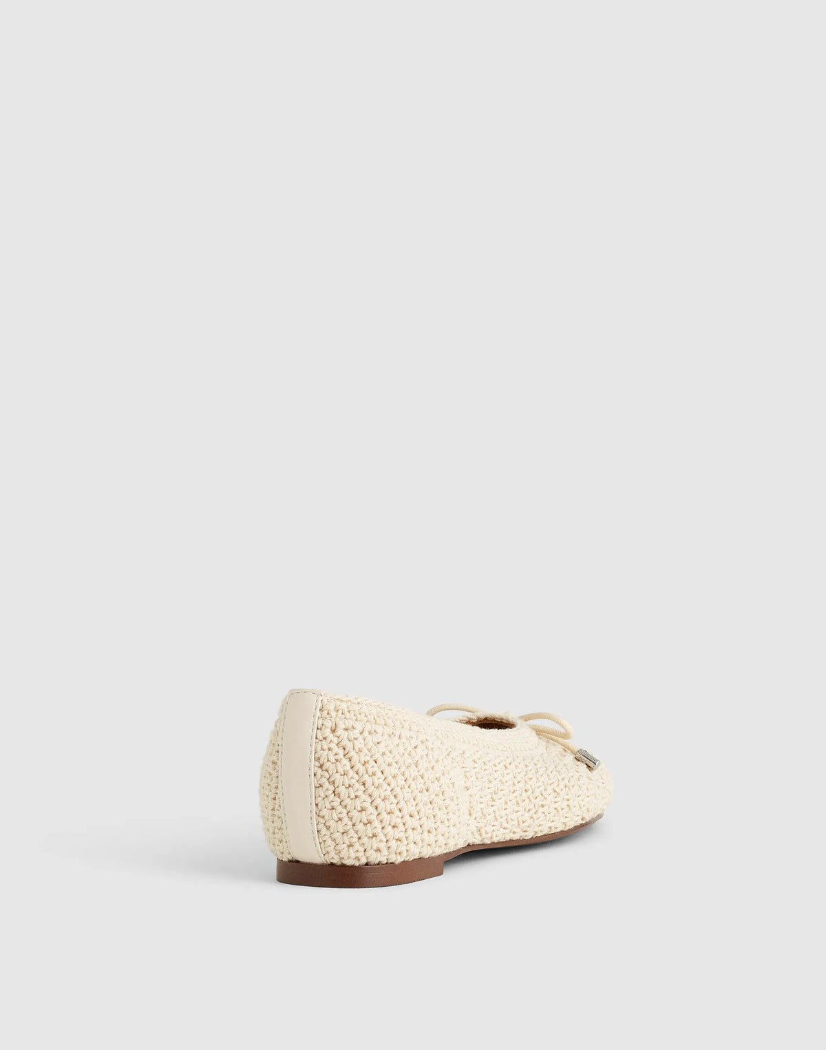 VINTAGE IVORY