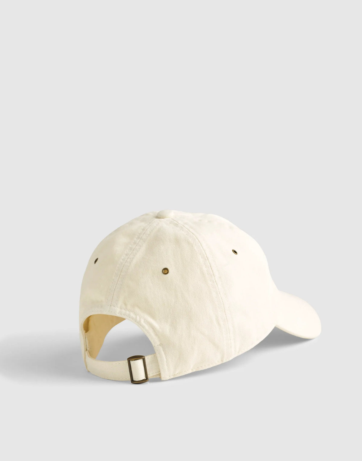 VINTAGE IVORY