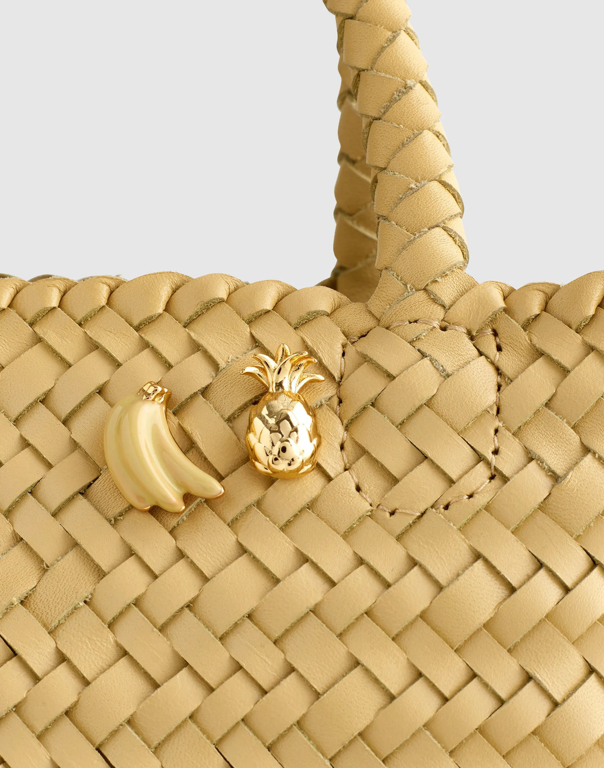 ANTIQUE GOLD