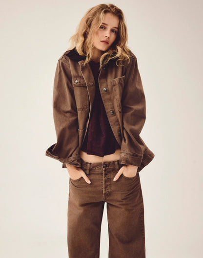 DARK CHESTNUT