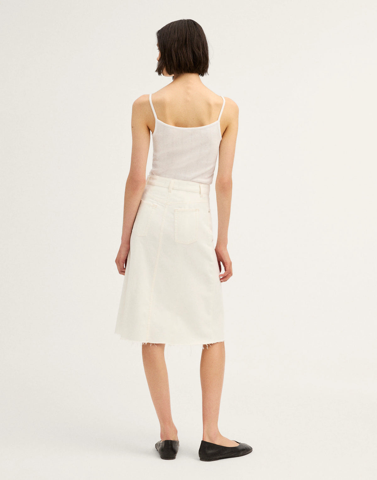 TILE WHITE