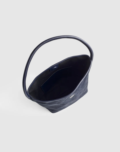 DEEP INDIGO
