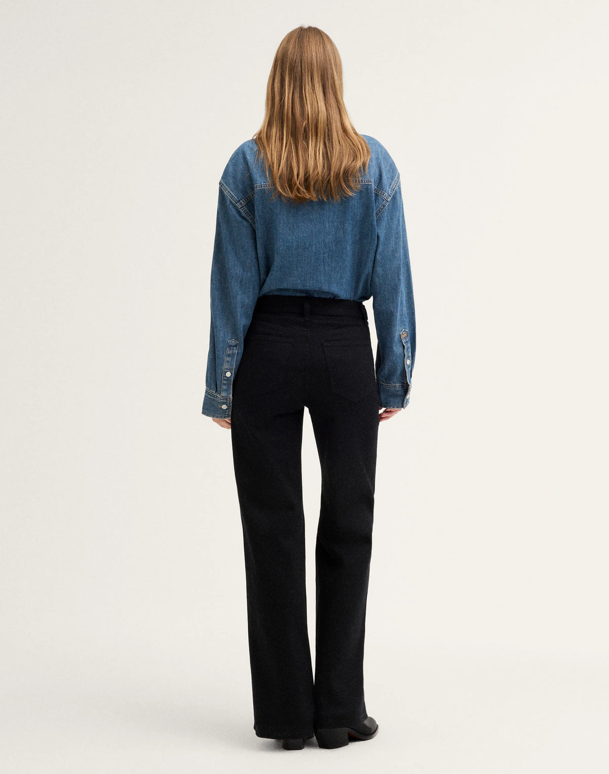 BLACK RINSE WASH