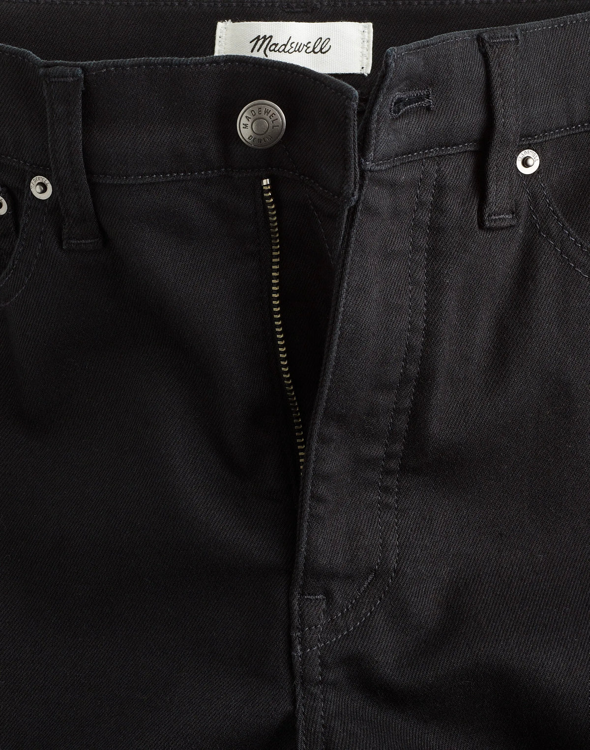 BLACK RINSE WASH