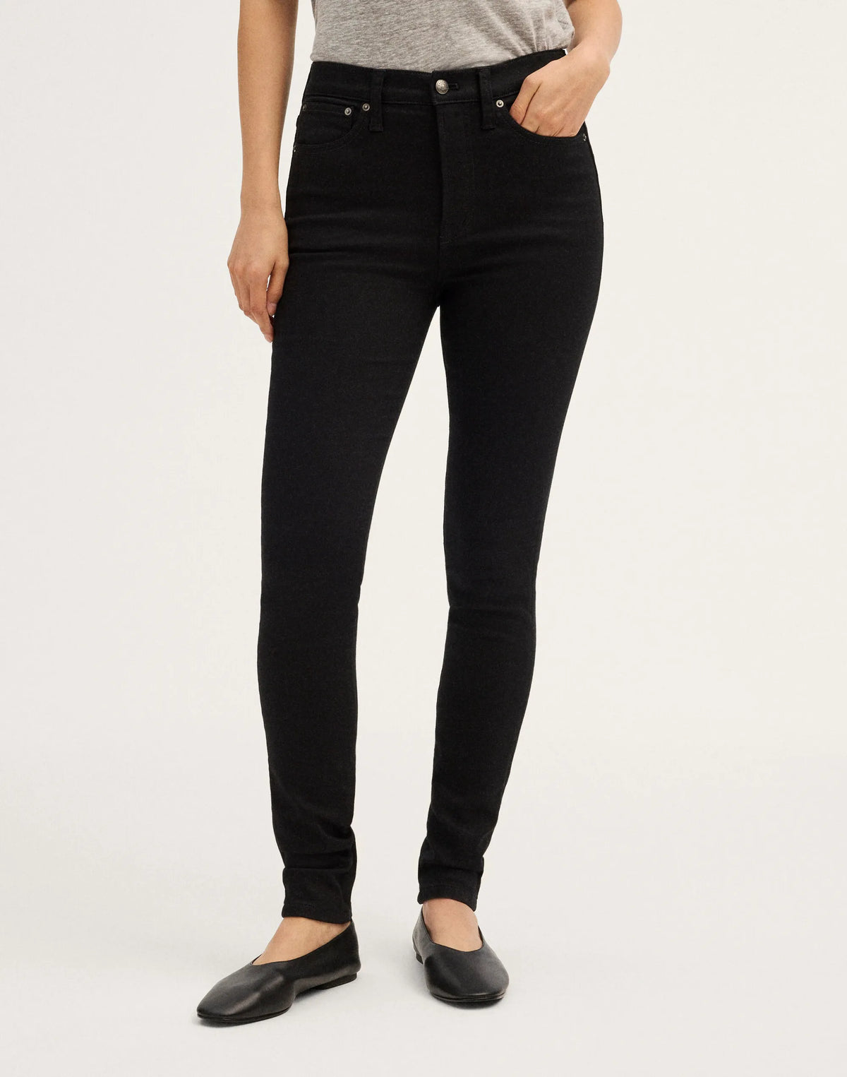 BLACK RINSE WASH