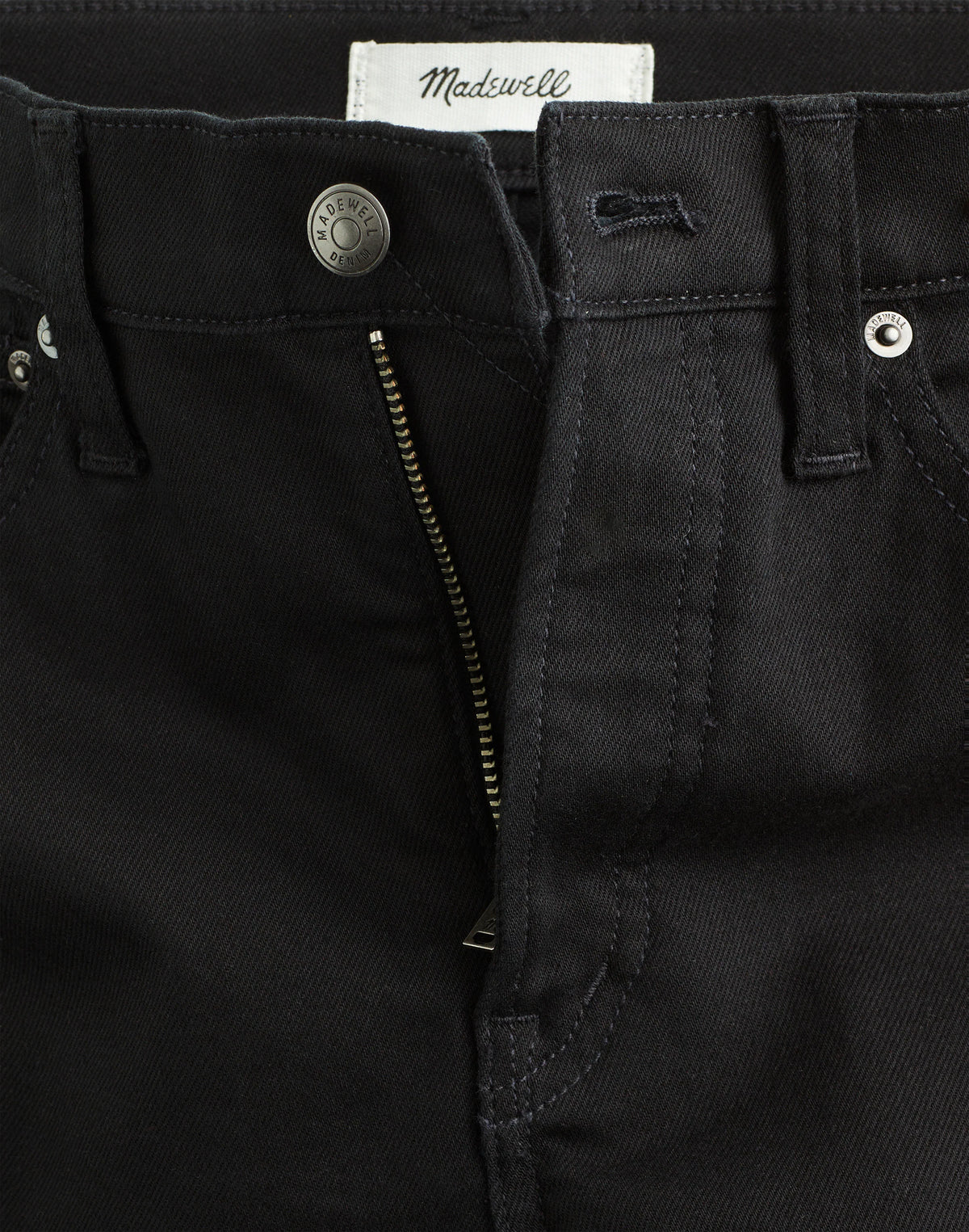 BLACK RINSE WASH